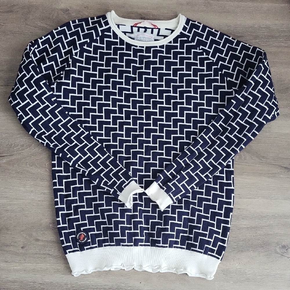A Fish Named Fred Navy and White Geometric Pattern Sweater